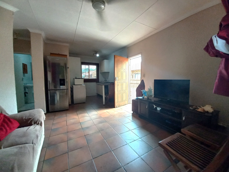 2 Bedroom Property for Sale in Safari Gardens North West